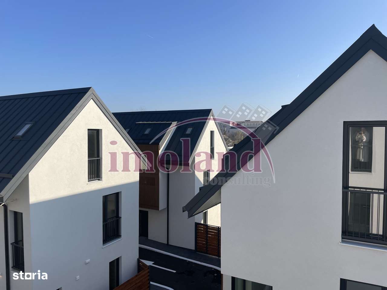 Vânzare vila noua 2024 | 102 mp 5 cam 3 bai | curte proprie | lac Stra - Imagine principală: 5/20