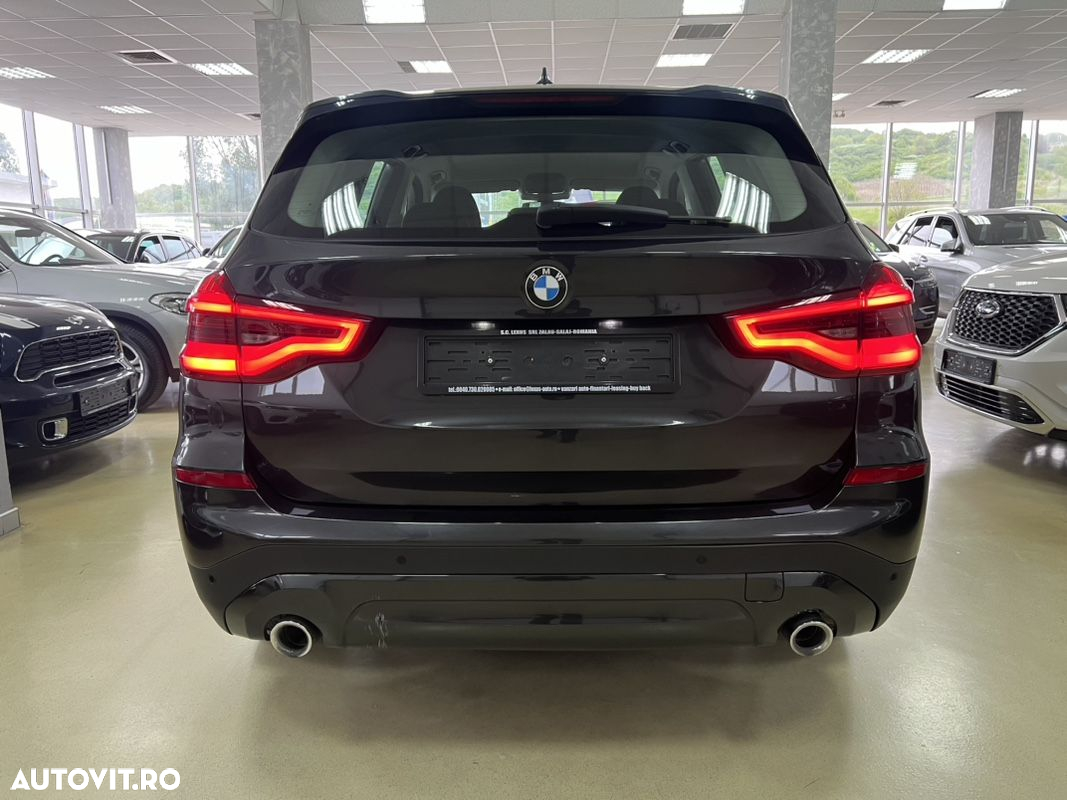 BMW X3 xDrive20d Aut. Advantage - 9