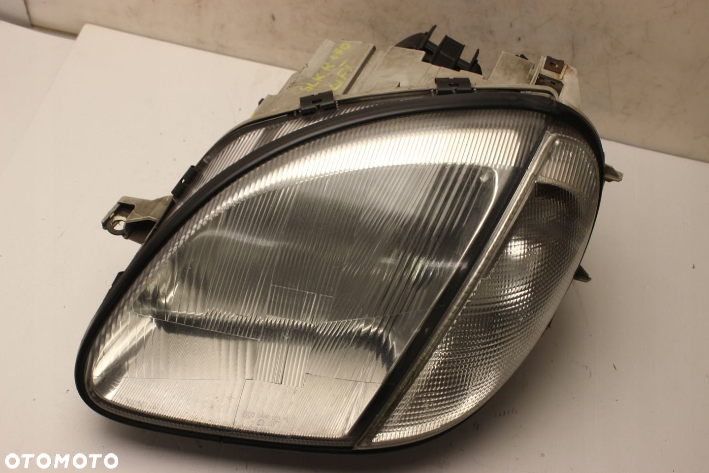 LAMPA LEWY PRZÓD MERCEDES SLK R170 XENON 2004R - 2