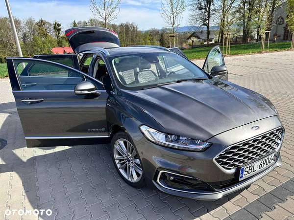 Ford Mondeo 2.0 Hybrid Vignale - 1