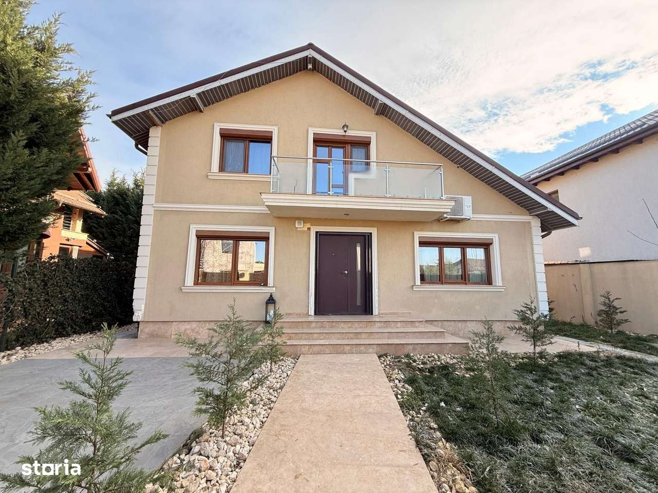 Comision 0% | Vilă individuala Tunari | Curte libera 200 mp - Imagine principală: 4/19