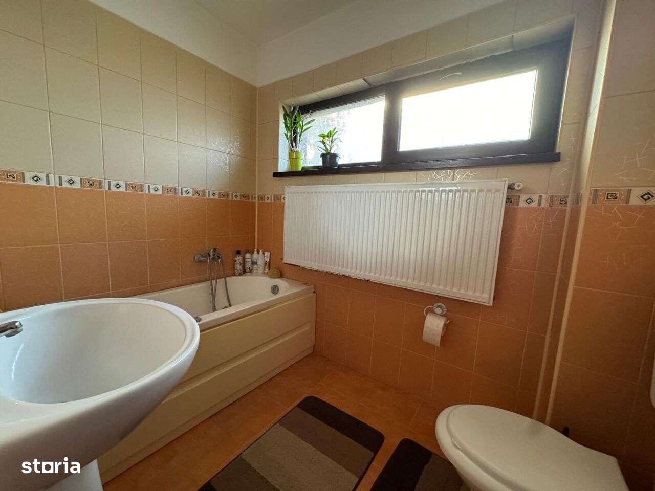 Vila Individuala 7 Camere 4 Locuri Parcare-16