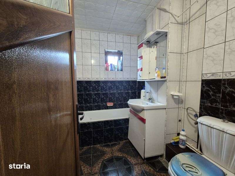 Apartament 2 camere, Rovinari, strada 22 Decembrie 1989-5