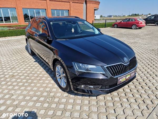 Skoda Superb - 38