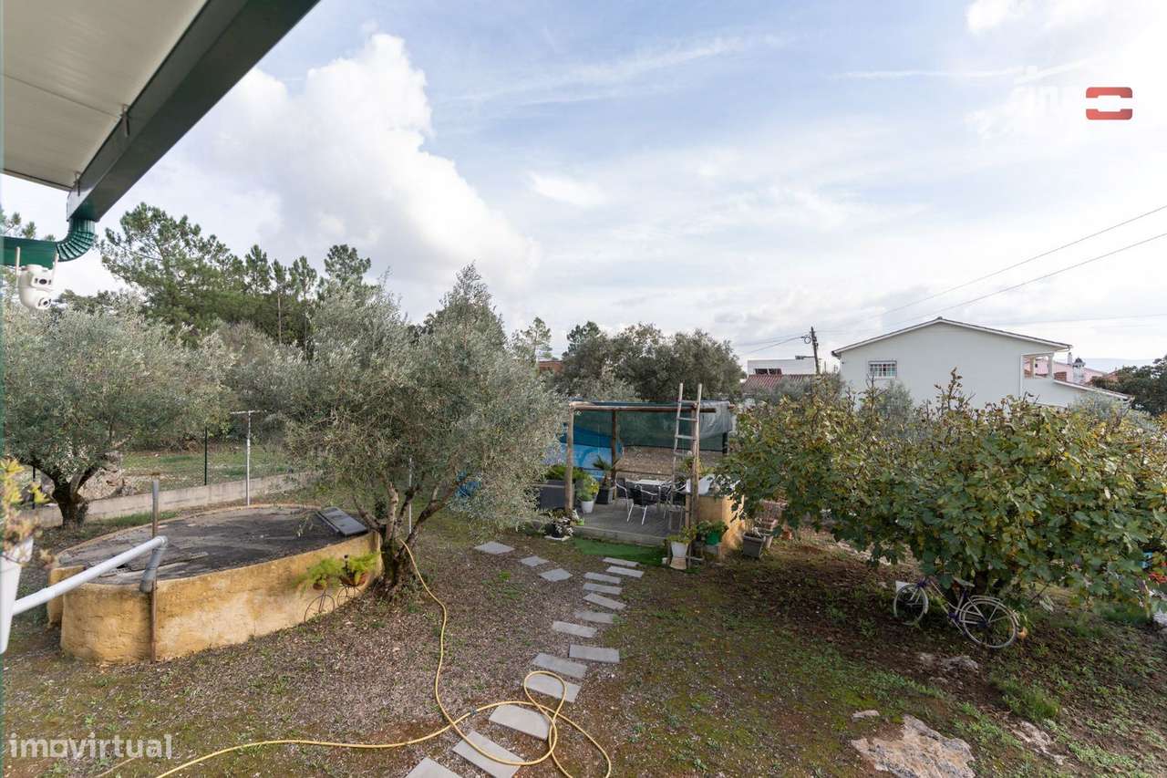 MORADIA T3 REMODELADA | ENTRADA DE FÁTIMA-6