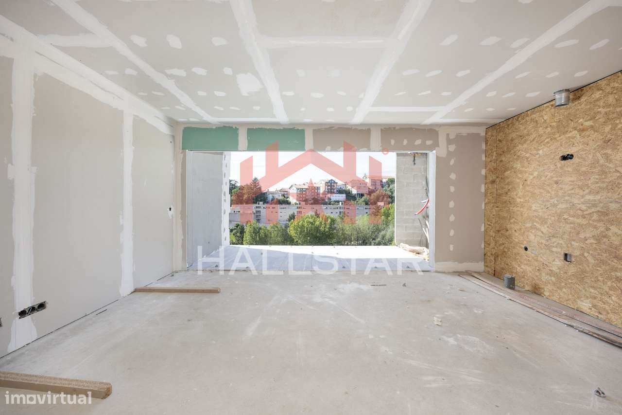 Apartamento T2 / Acabamentos Premium e Varandas Amplas / Coimbra - Grande imagem: 5/42