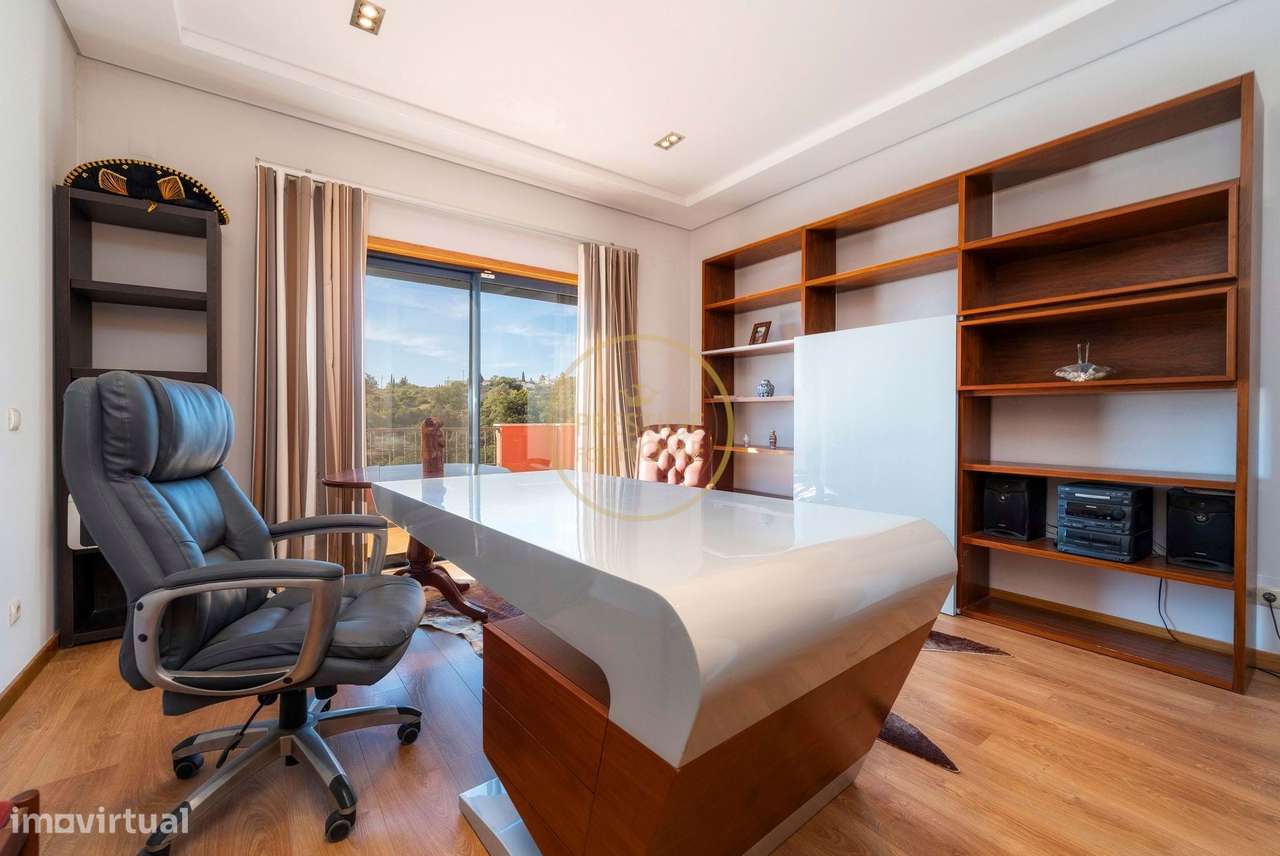 Moradia, 294,80 m², São Sebastião-21