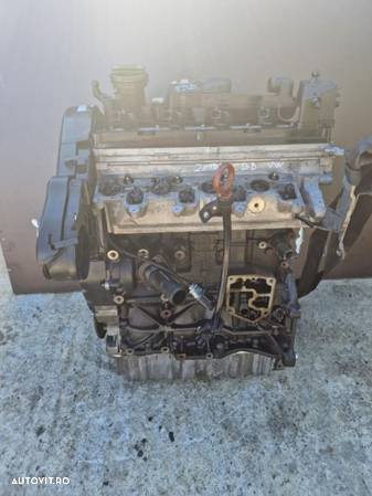 Motor 2.0 tdi Vw golf 6 plus ,Passat b7,cod motor CBD,KM:127000 - 2