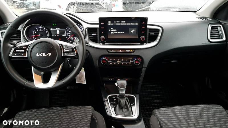 Kia Ceed 1.5 T-GDI M DCT - 28