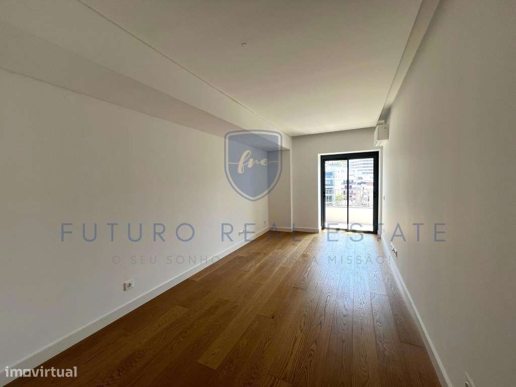 APARTAMENTO 2 QUARTOS | ESTRADA MONUMENTAL - Grande imagem: 4/51