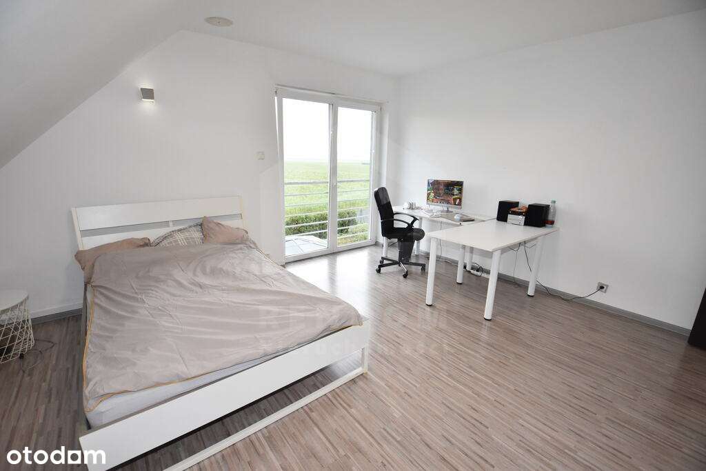 Dom z garażem i fotowoltaiką – Narok-17