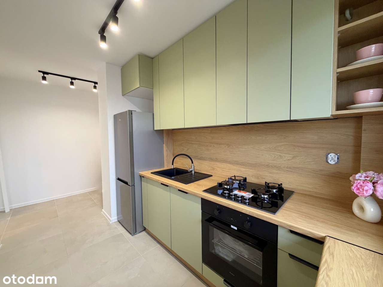 SPÓŁDZIELCZE/ nowe 2 pokoje/ DUŻY BALKON/ osobna kuchnia/OD ZARAZ! - Pełny obrazek: 4/10