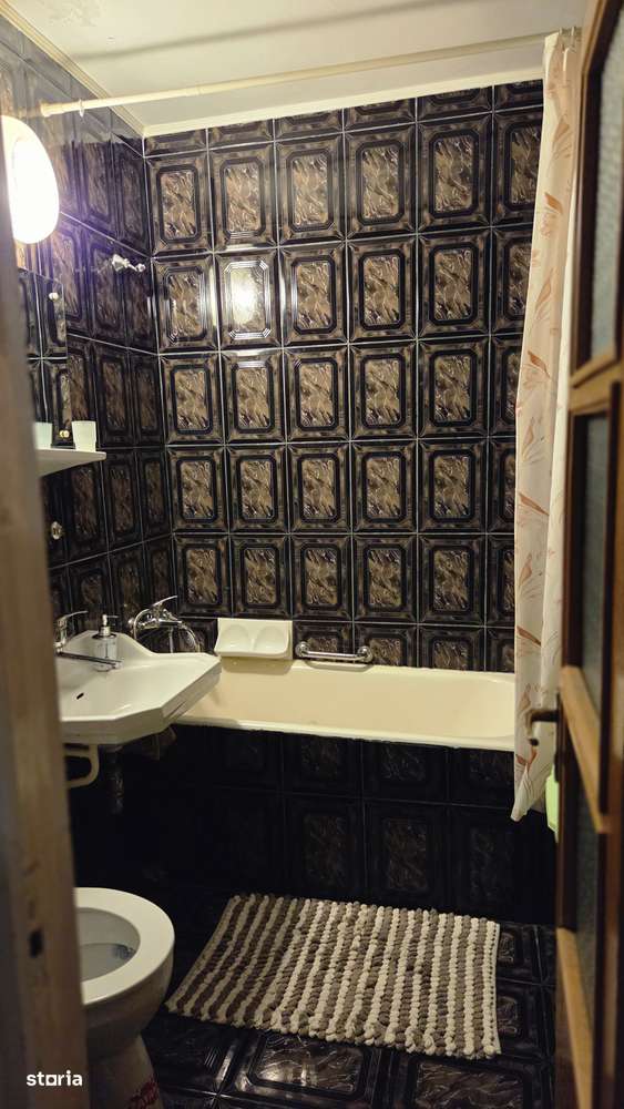 Pod Butelii, apartament 3 camere, decomandat, 70 mp, etaj 2/4-14