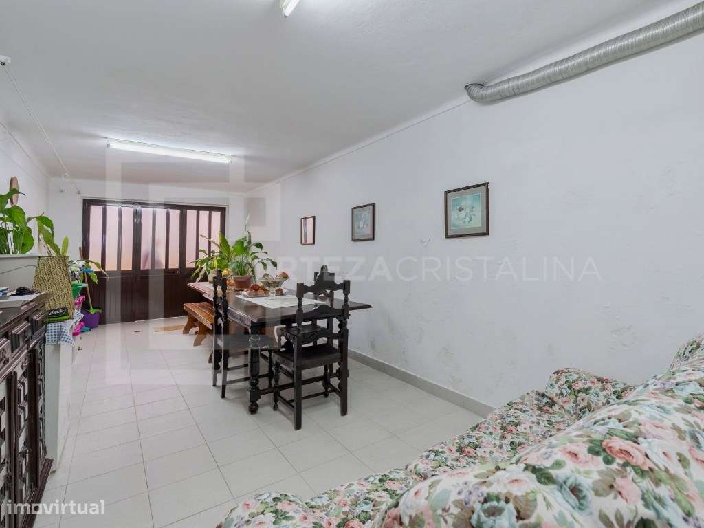 Moradia com Logradouro nas Praias do Sado-24