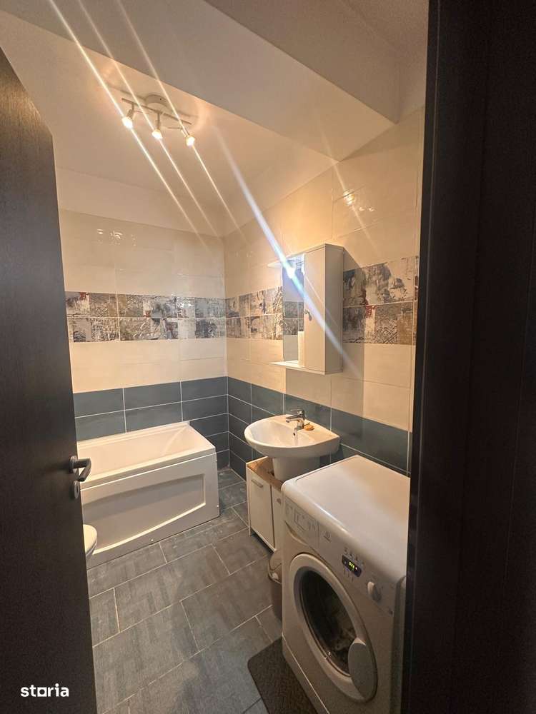 Garsoniera cu balcon și lift, Militari Residence-13