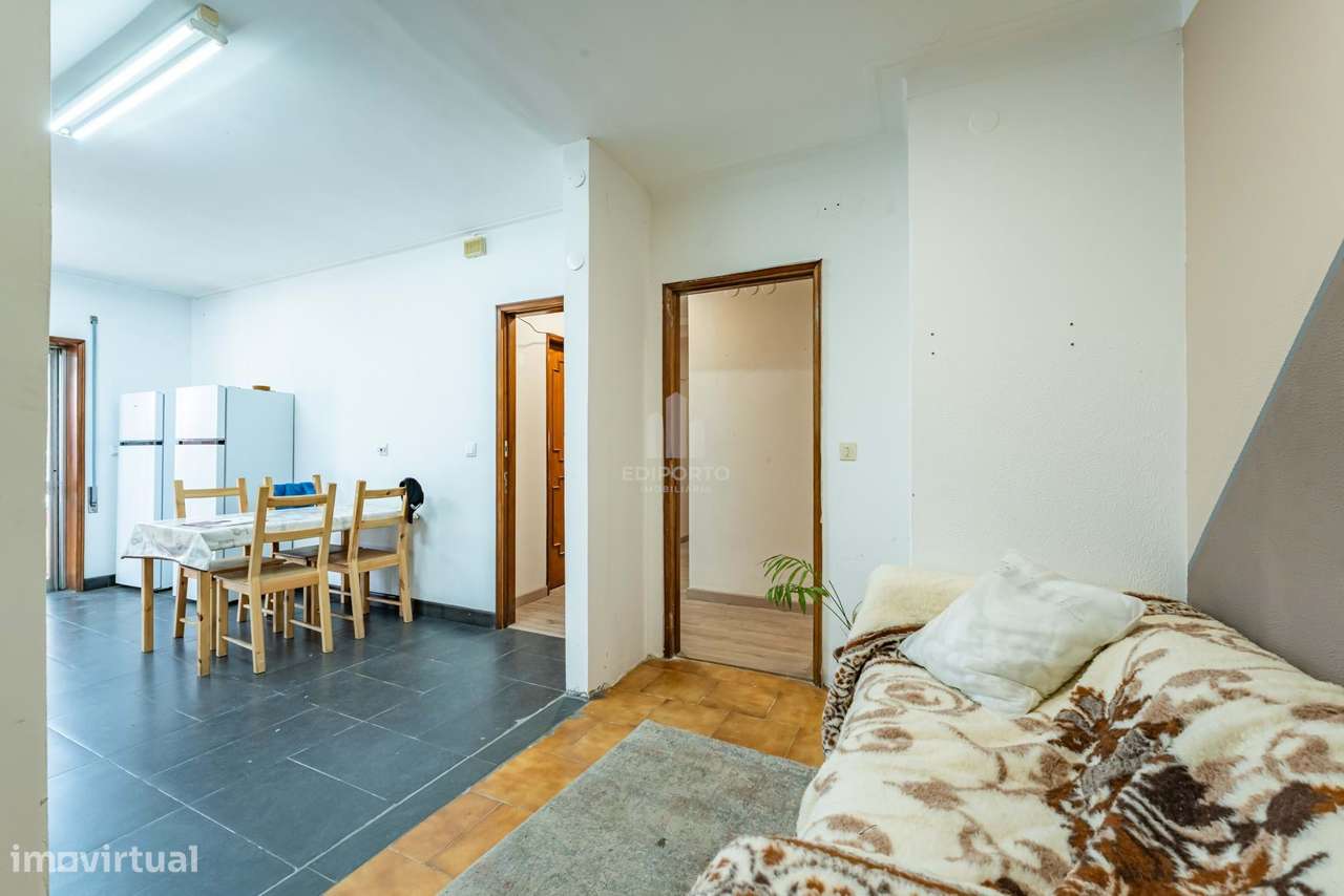 Apartamento T6 em Paranhos – Excelente Oportunidade de Investimento co-2