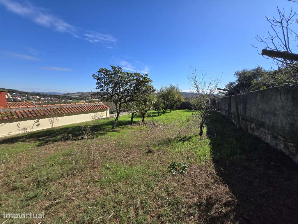 Moradia Encantadora em Almornos - Natureza, Tranquilidade e Conforto!-46