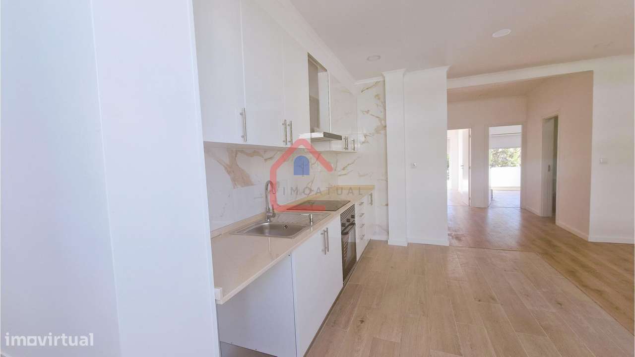 Apartamento T2 em Portugal-12