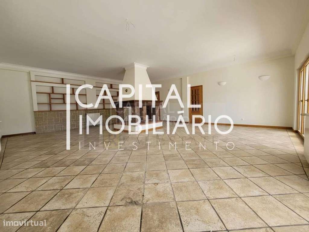 Moradia isolada V3+2 situada nas Caixas em Sesimbra com Piscina-18