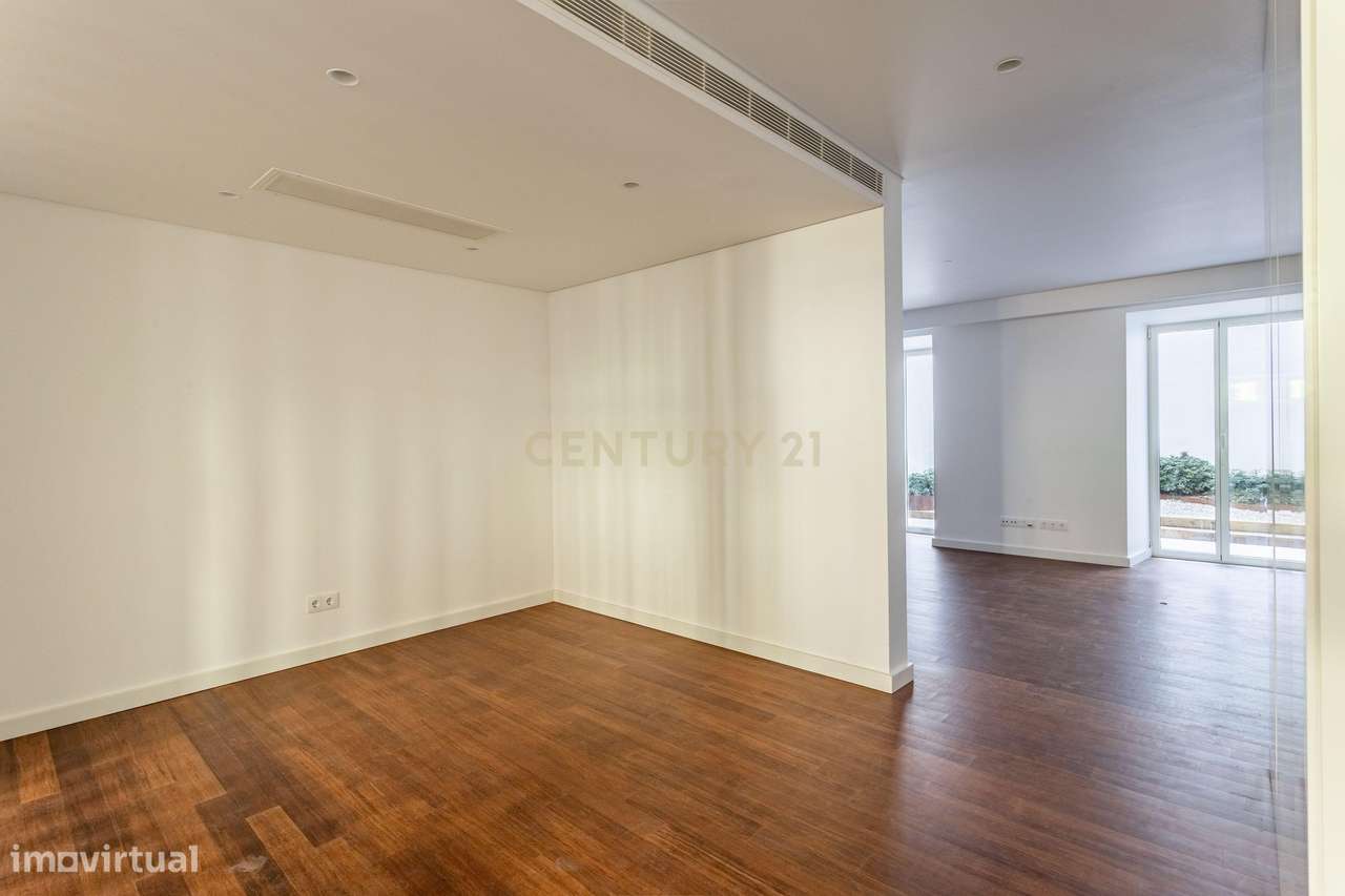 Apartamento T3 Duplex novo com jardim Rua Palmira Lisboa - Grande imagem: 4/15