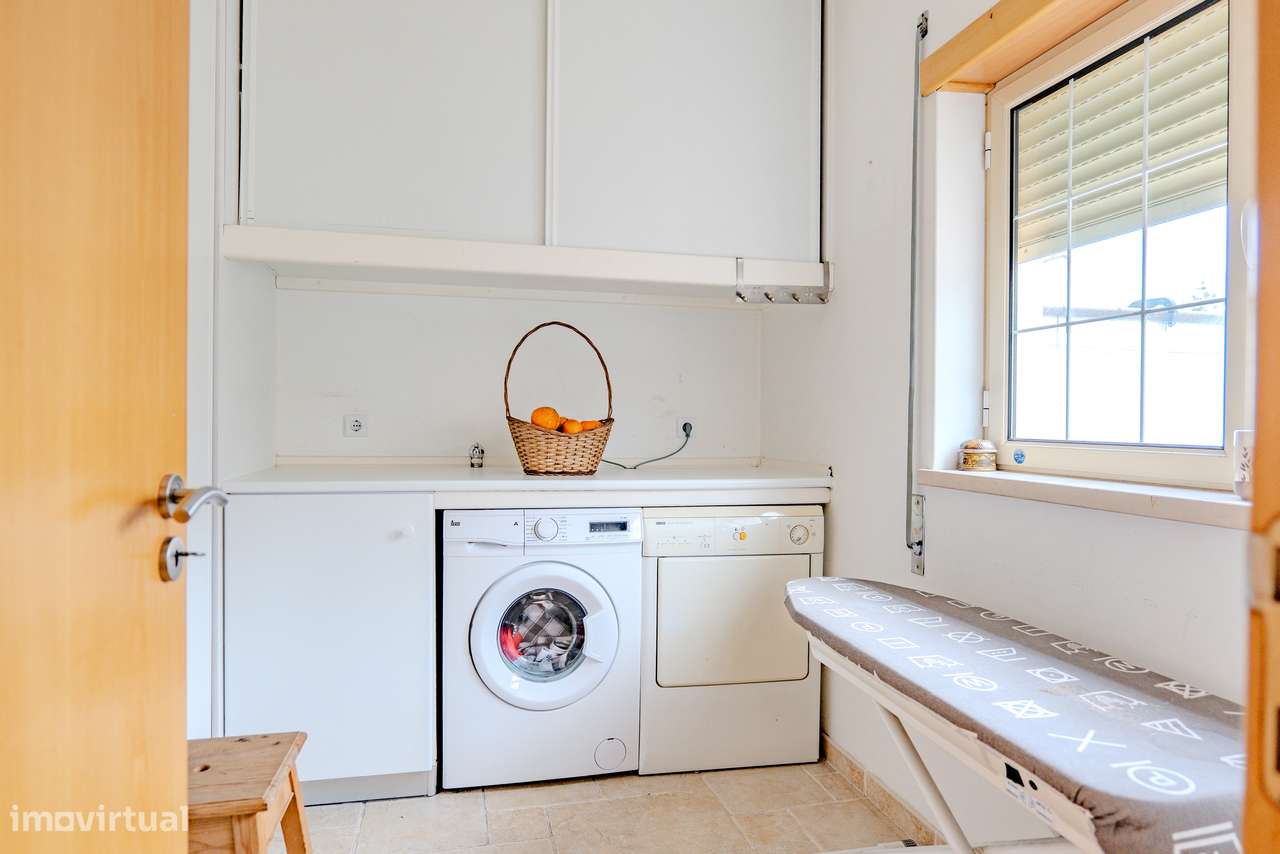 Moradia T4 Venda em Torres Novas (Santa Maria, Salvador e Santiago),To - Grande imagem: 2/7