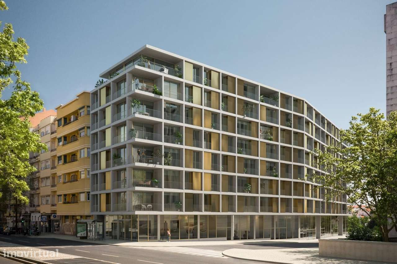 Apartamento T1 + 1 com vista, Campo Pequeno, Lisboa-34