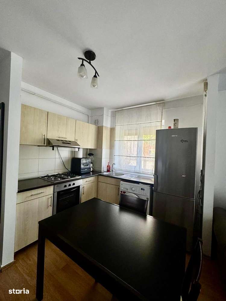 Apartament cu 2 camere de vanzare in Tatarasi - Imagine principală: 3/12