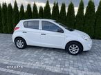 Hyundai i20 - 24