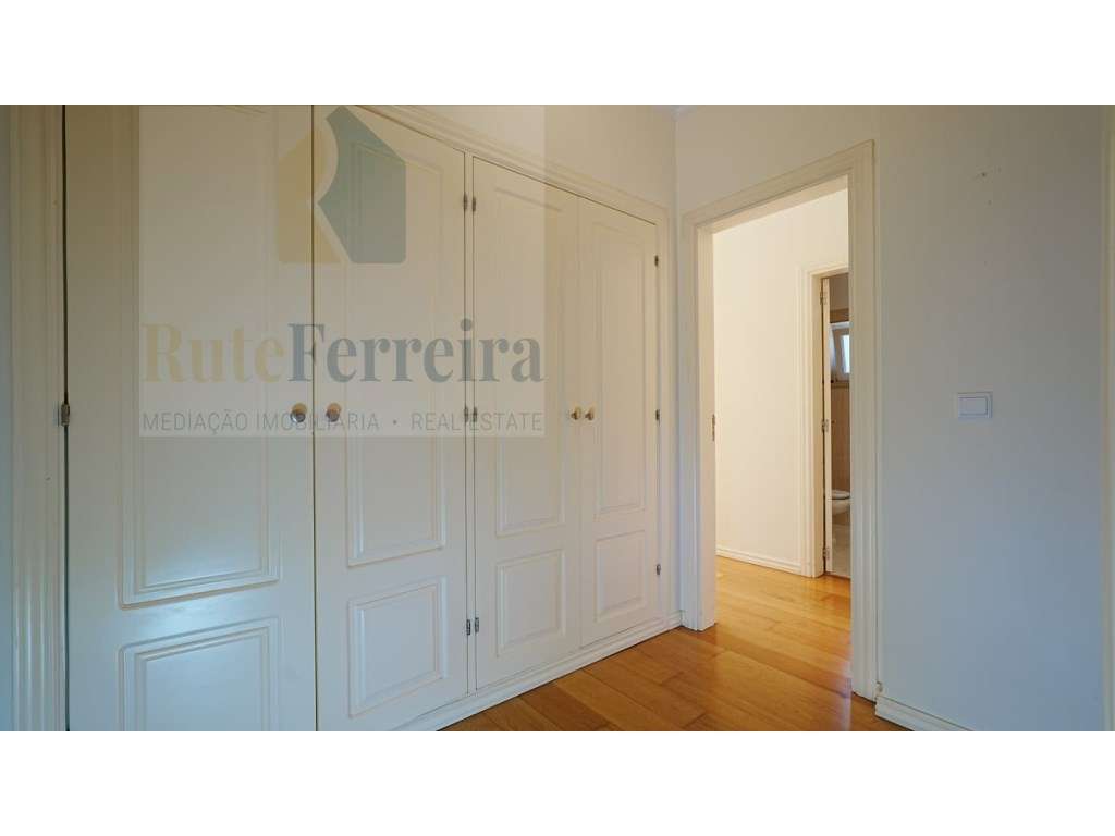 Apartamento T2 no Condomínio de Luxo Campo Real!-26