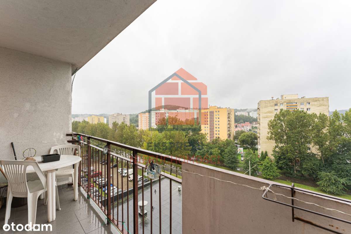 Idealne M dla rodziny! 3 pokoje, balkon, 6. piętro-3