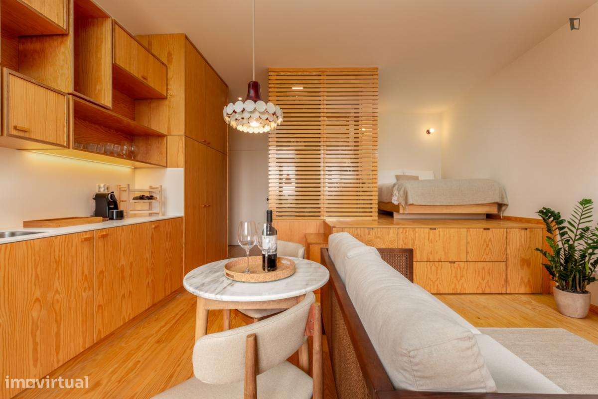 Estúdio - localizado em Miragaia Porto - Grande imagem: 4/10