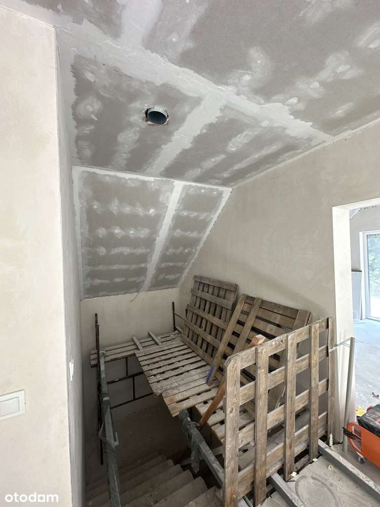 DOM 197m2 BOLECIN POMPA CIEPŁA, Ogrzewanie podłogowe 20ar działki-17