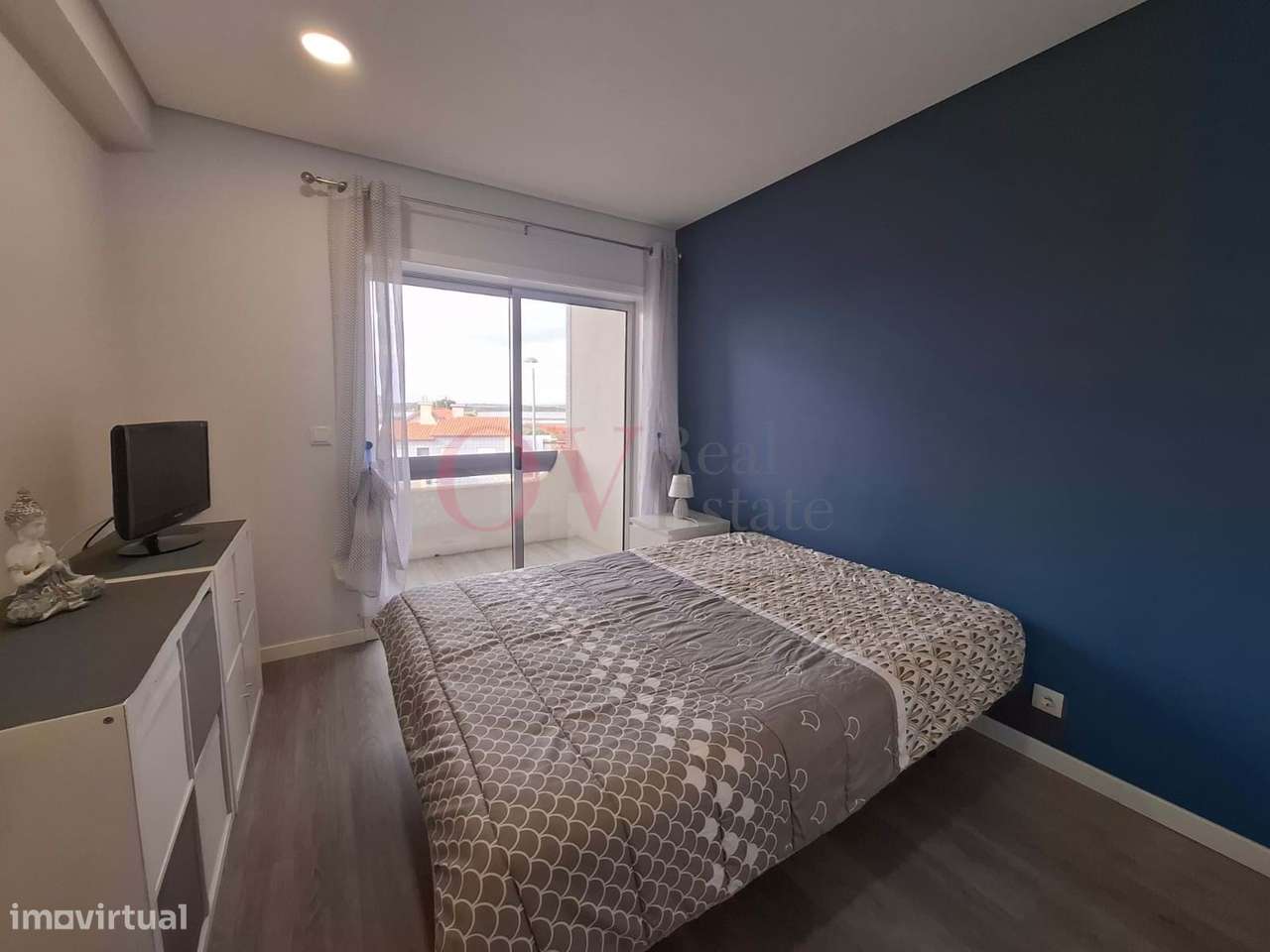 Apartamento T2 na Praia da Barra com 4 varandas e vista de Ria, para v-7