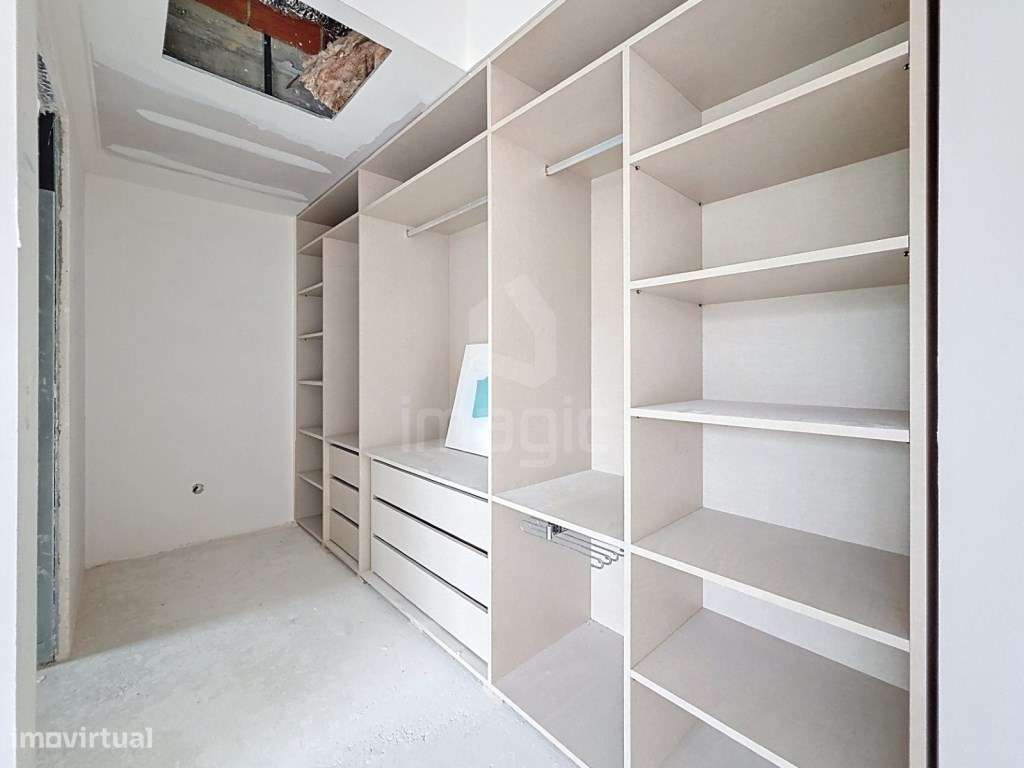 Moradia T3+1 Ericeira com piscina e jardim-12