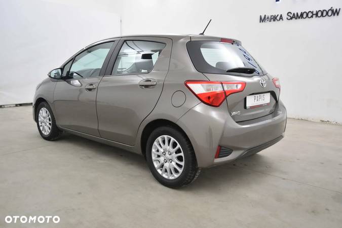 Toyota Yaris 1.5 Premium - 11