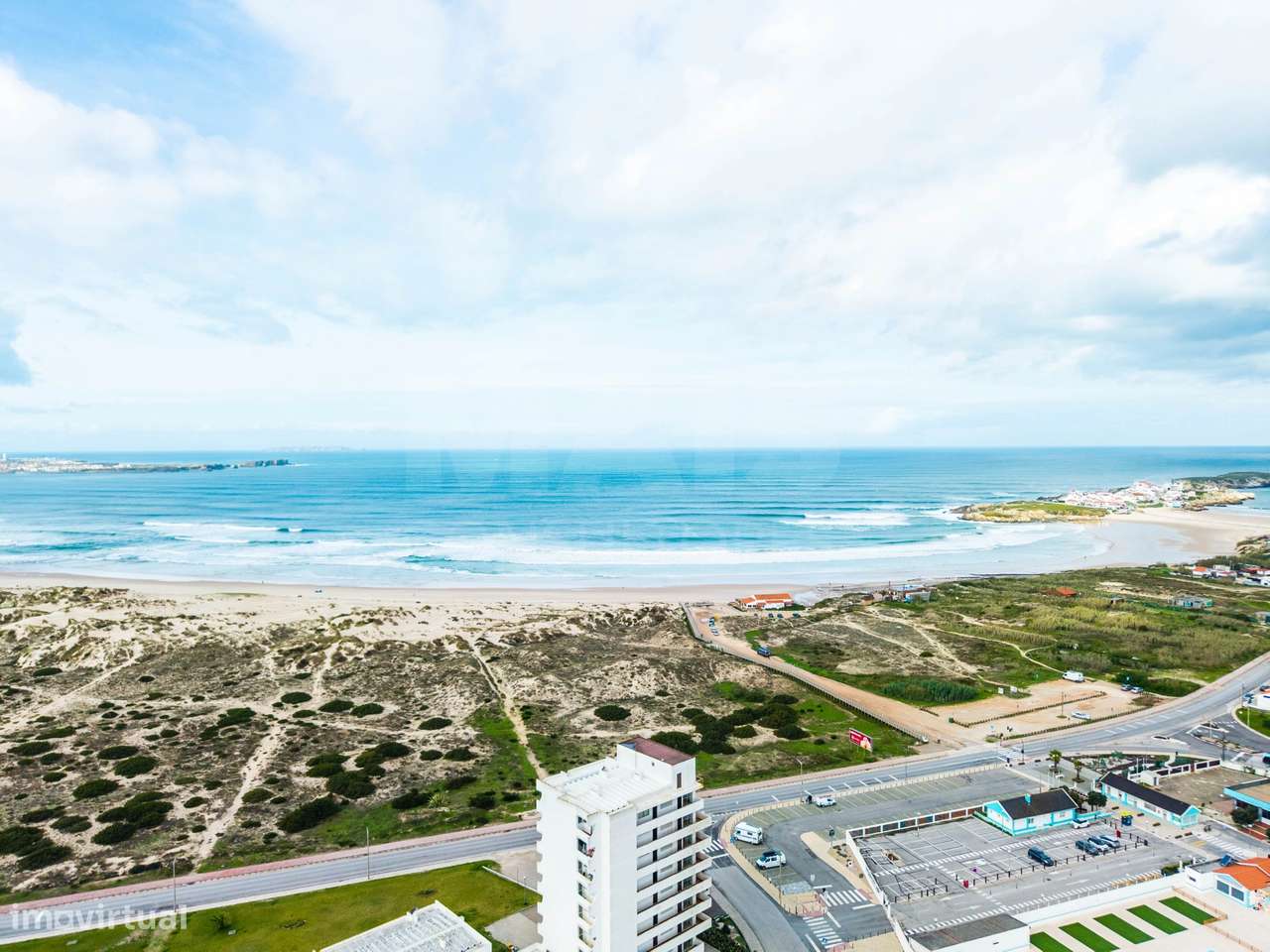 Apartamento T2 com Sótão e Varanda junto à Praia do Baleal-43