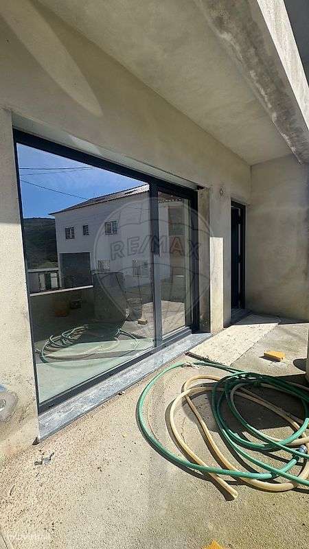 Moradia T2 para venda - Grande imagem: 5/48