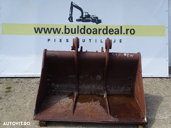 Cupa taluz pt. excavator de 35-45 tone - 5