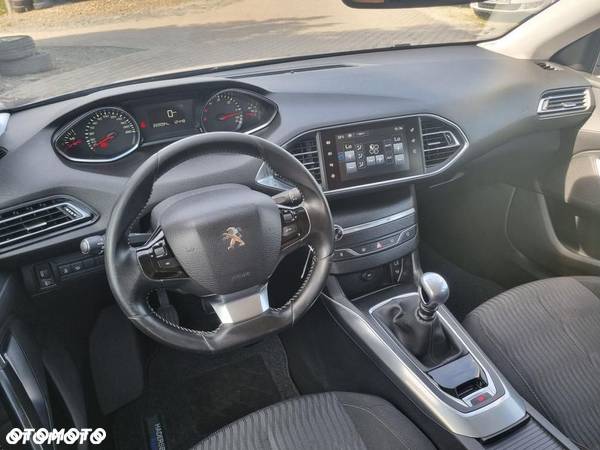 Peugeot 308 SW 2.0 Blue HDi Allure S&S - 21