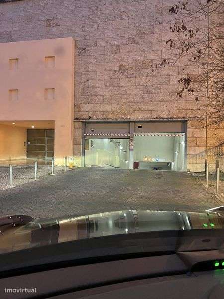 Garagem Olivais C Com Spacio - Grande imagem: 2/6