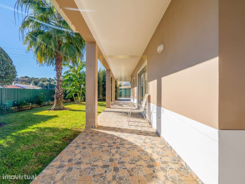 Moradia Isolada T3, com piscina, inserida em lote de 940m2, em Mexi...-48