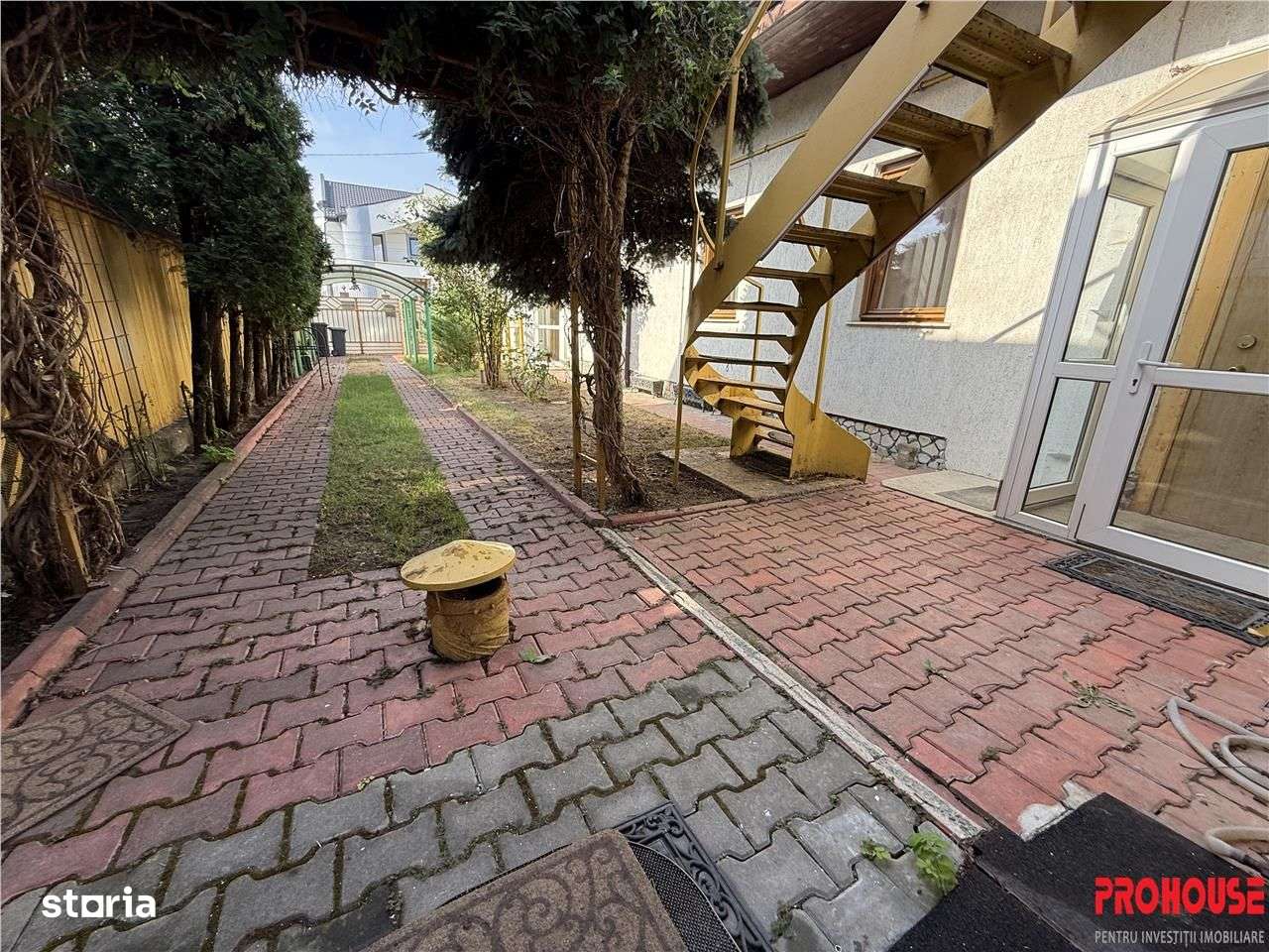 Bistrita Lac - casa + teren - Imagine principală: 4/20