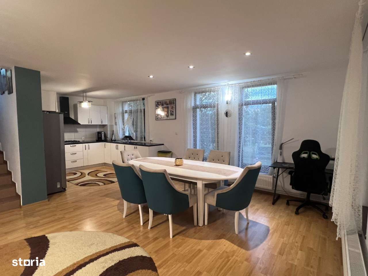 Casă spațioasă cu piscină, de vânzare în Simeria-13