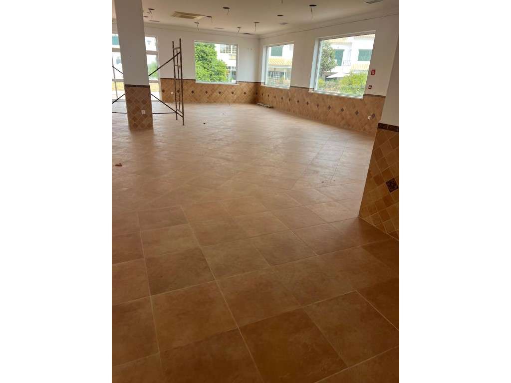 Venda de Espaço Comercial no Sotavento Algarvio - Grande imagem: 2/26