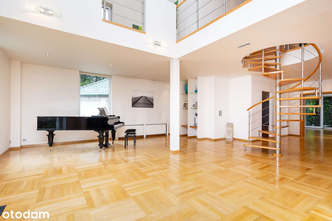 Piękna 320 m2 willa na 16 ar działki - Olszanica  Sprzedaż lub Zamiana-7