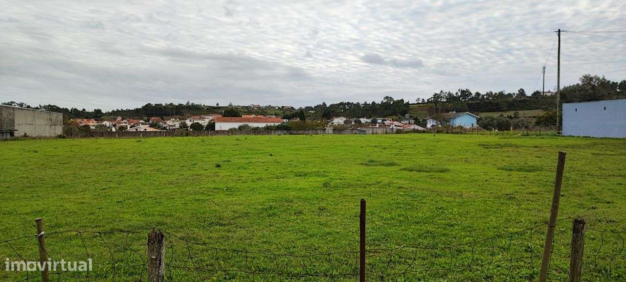 Terreno ALHADAS - Escola C+S, Piscina Municipal e Centro de Saúde-14