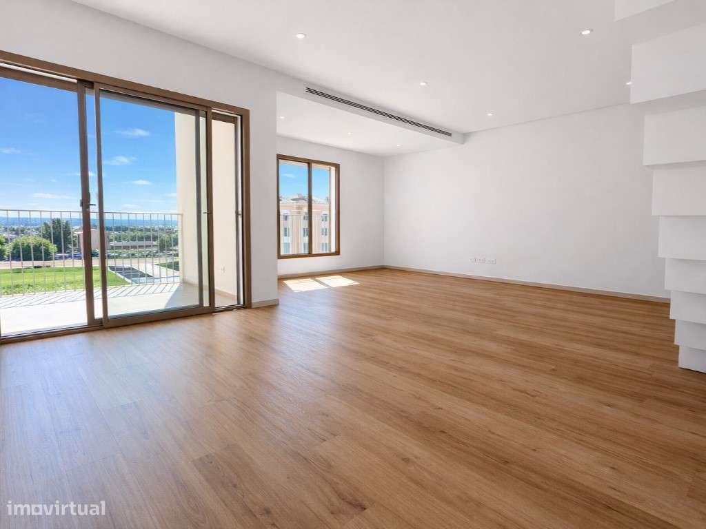 T3+Duplex | 2 Salas | 2 Terraços | 2 Varandas | Garagem Box 3 Viaturas - Grande imagem: 2/24