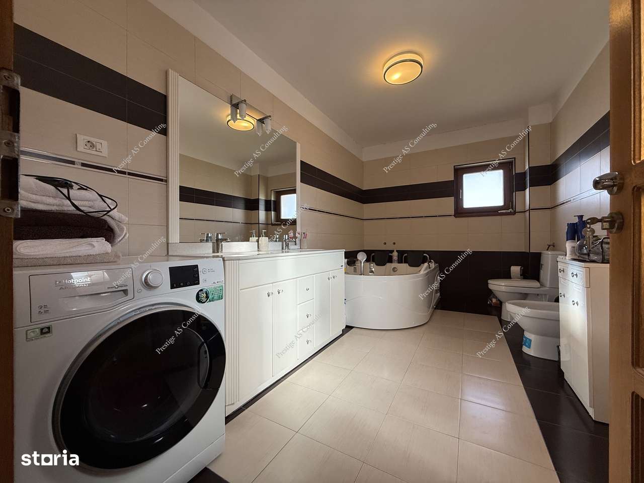Casa individuala 7 camere 4 Bai | 764 mp Teren | Zona Planetelor Giroc-3