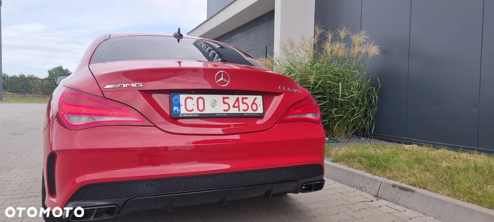 Mercedes-Benz CLA AMG 45 4Matic 7G-DCT - 14