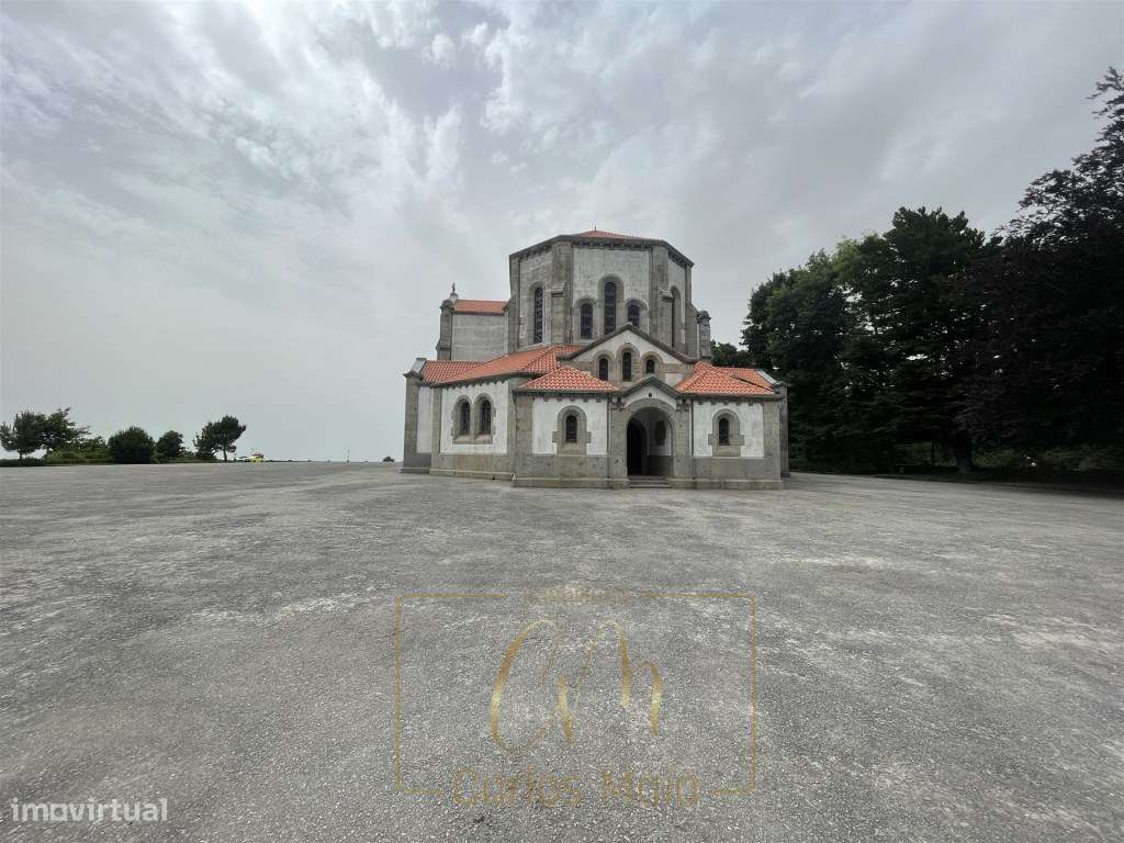 Terreno com 890m2, para Moradia isolada - Grande imagem: 4/20